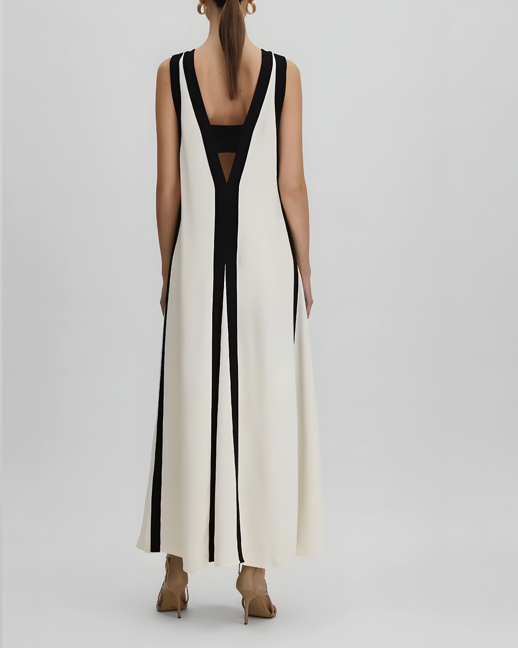 Modern Muse Maxi Dress