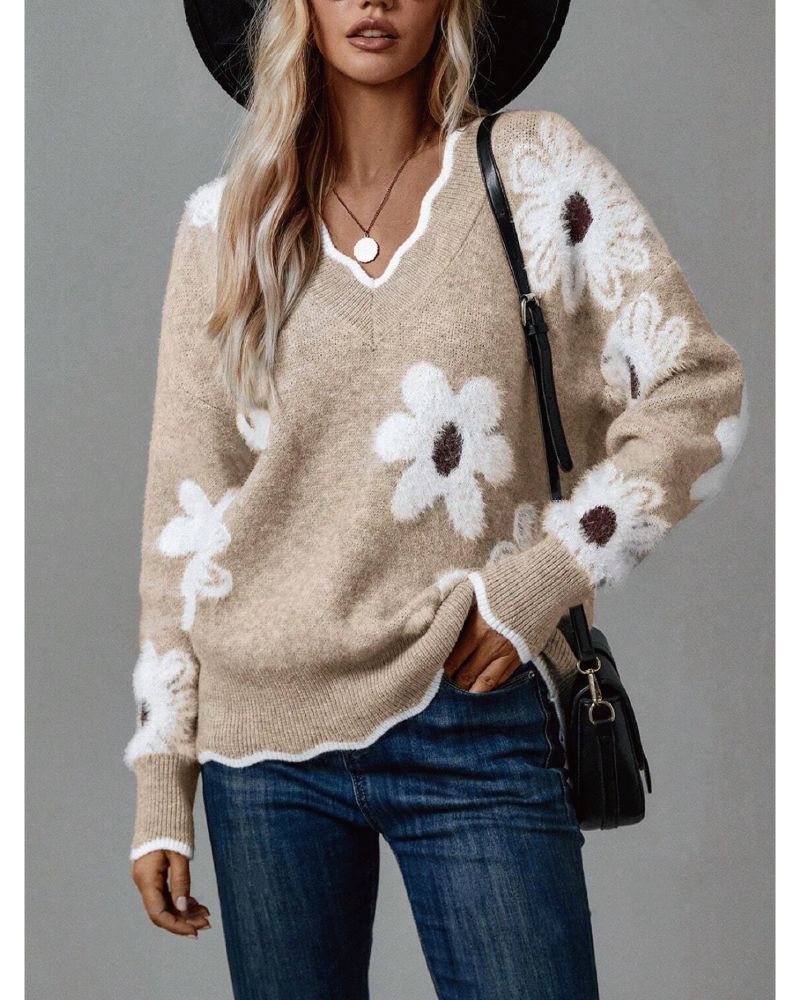 Scalloped Floral Intarsia Knit Sweater