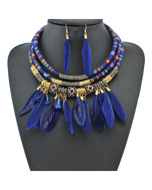Bohemian feather necklace