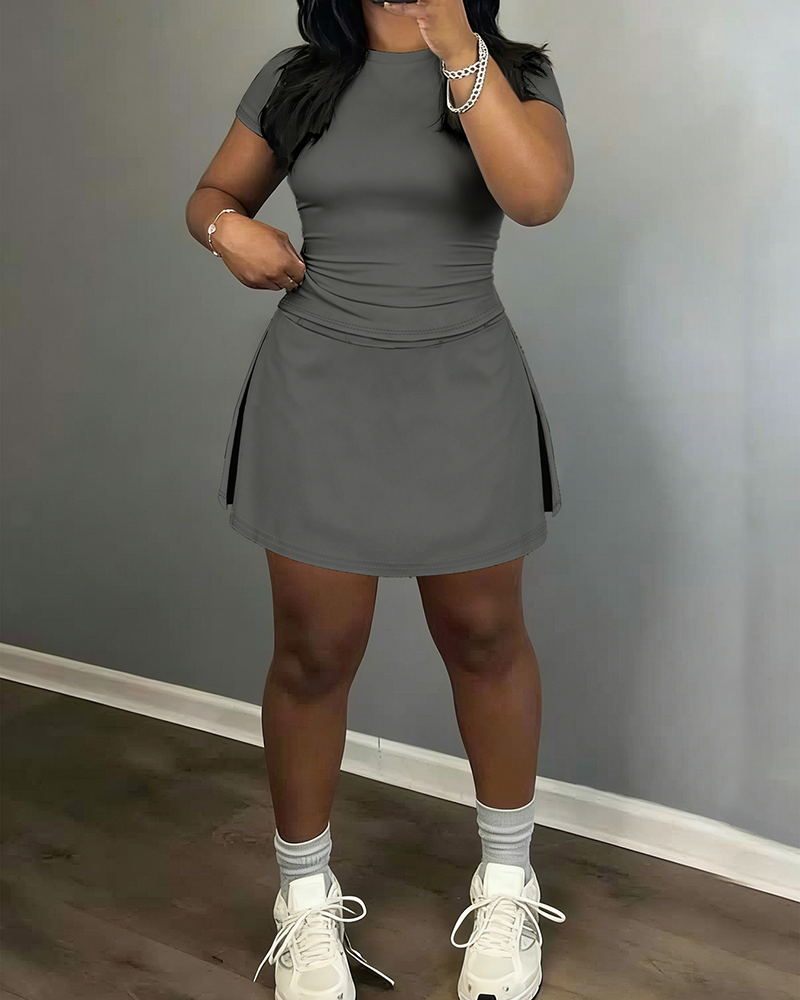 The Essential Skirt Set