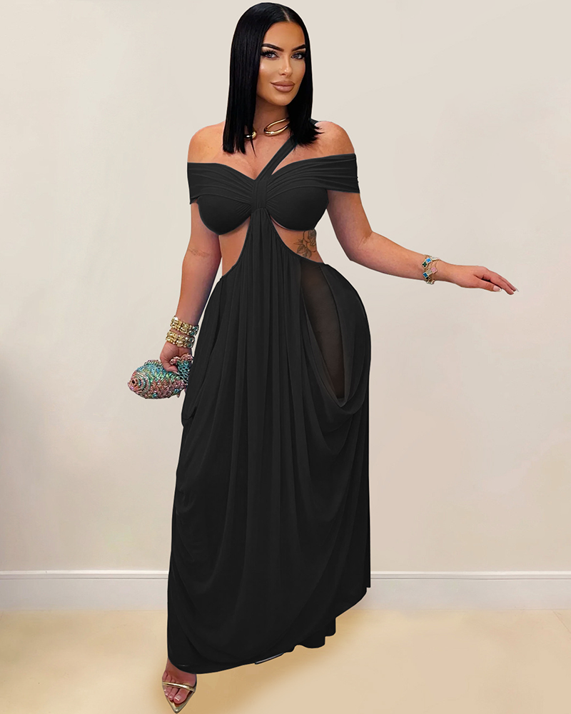 Motion in Mesh Dress