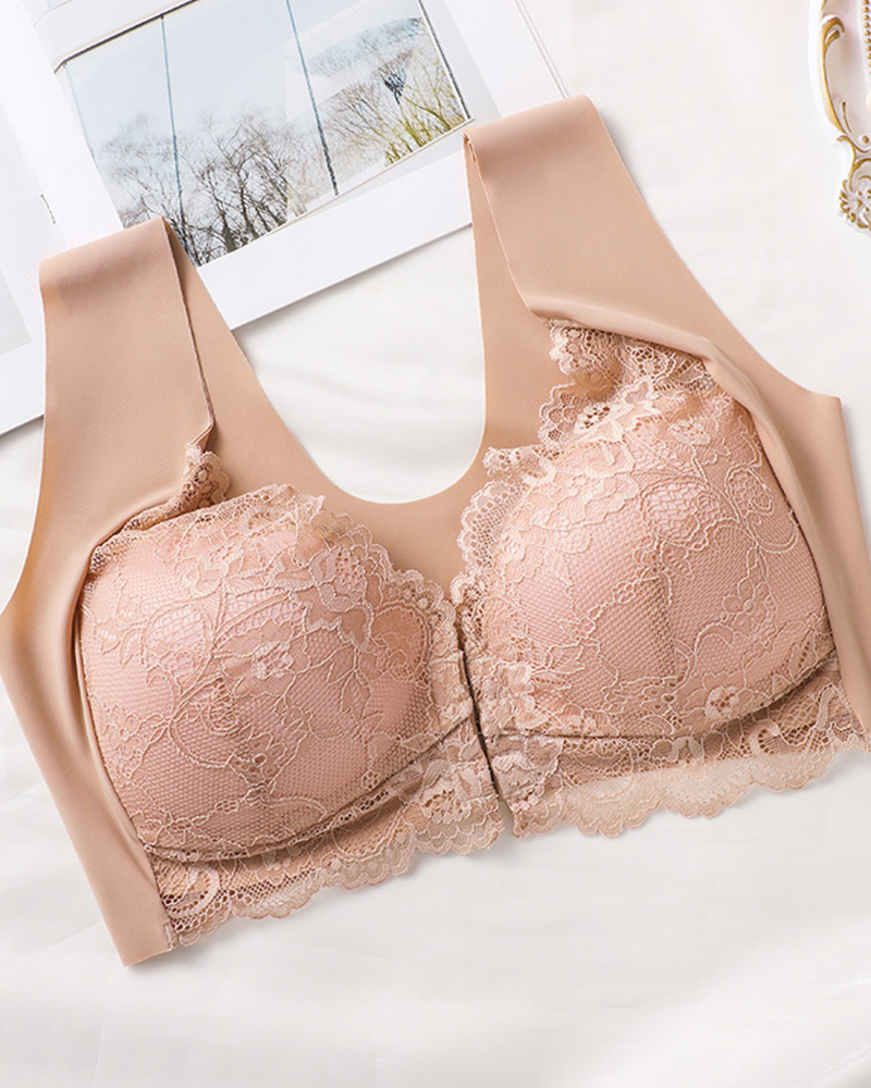 Perfectly Lifted Lace Bra