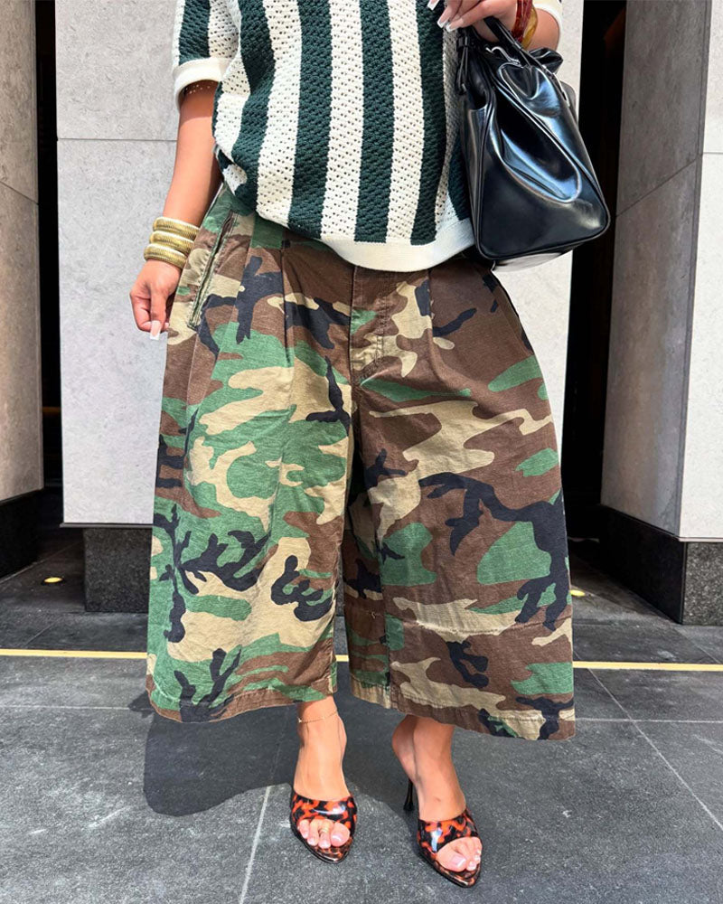 Camo Wide-Leg Capris