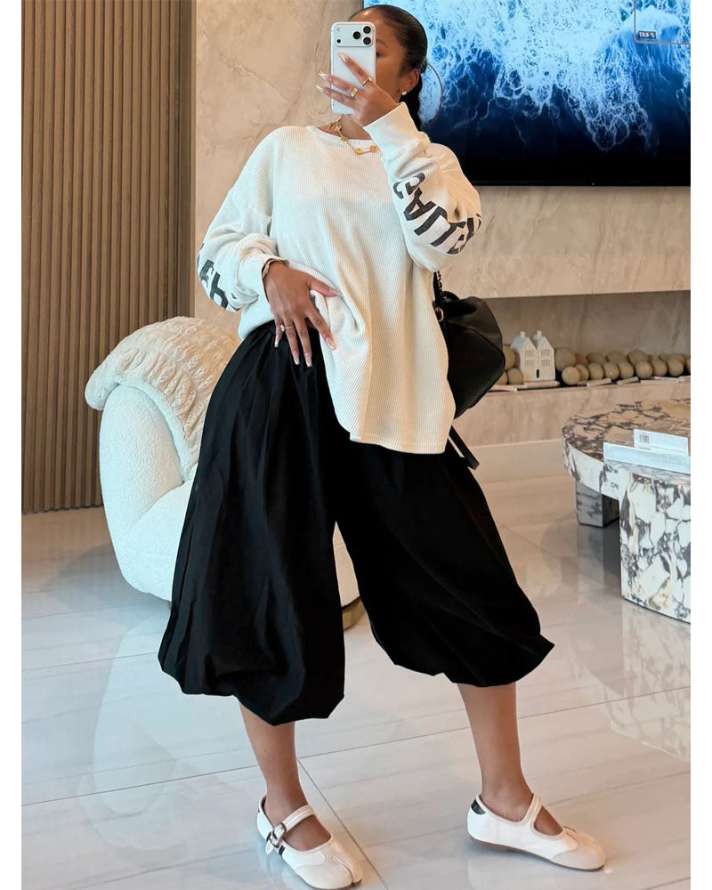 The Volume Move Balloon Capri Pants