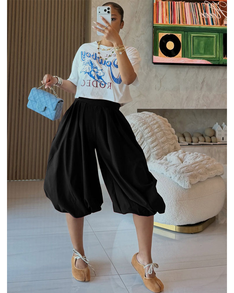 The Volume Move Balloon Capri Pants