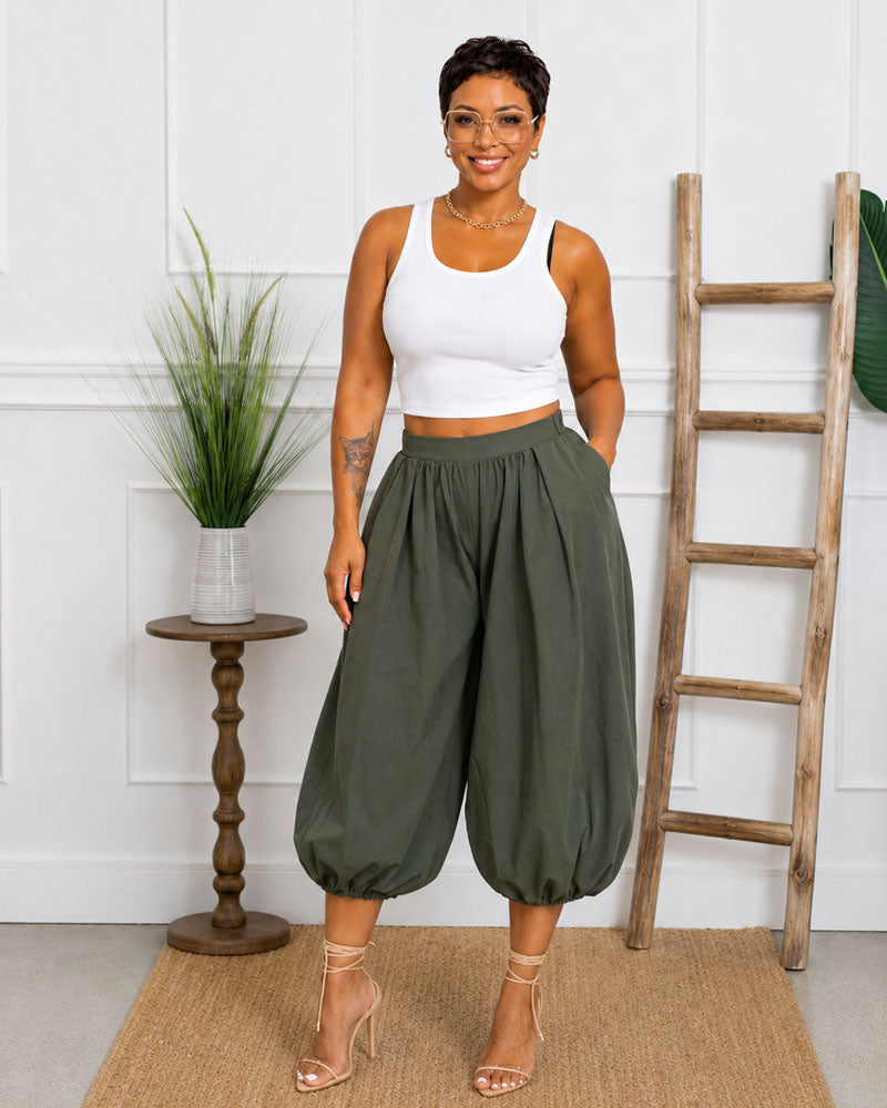 The Volume Move Balloon Capri Pants