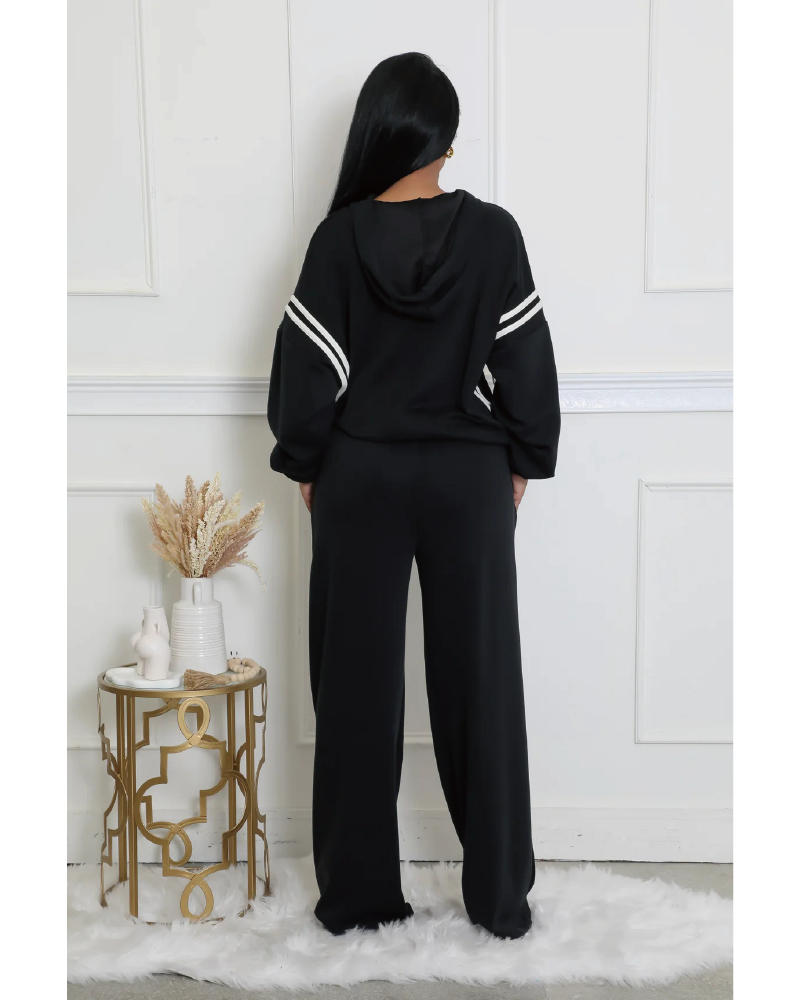 Stand And Deliver Pant Set