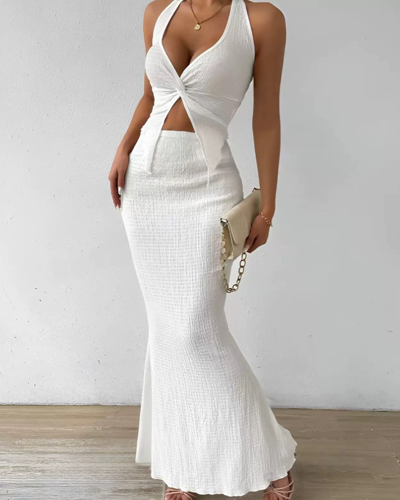 The Twist Edit Skirt Set