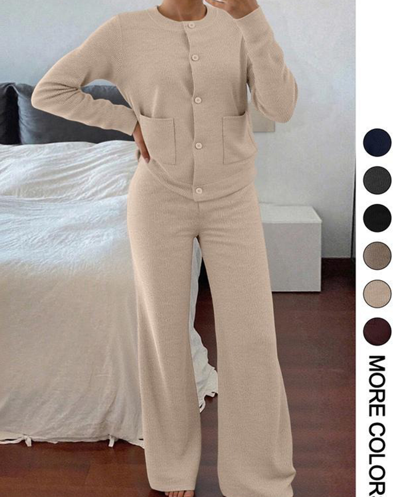 Modern Leisure Ensemble Set