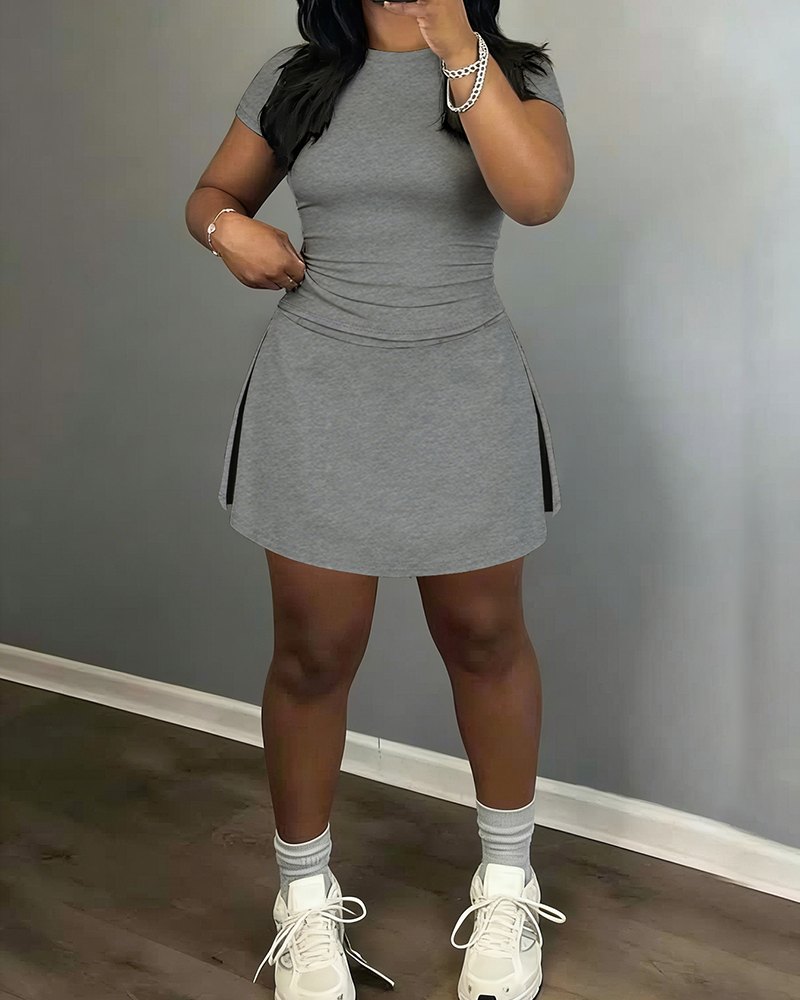 The Essential Skirt Set