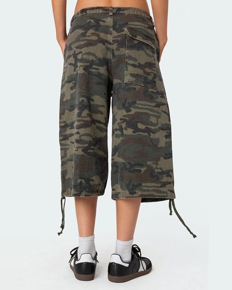 Signature Cargo Denim Pants