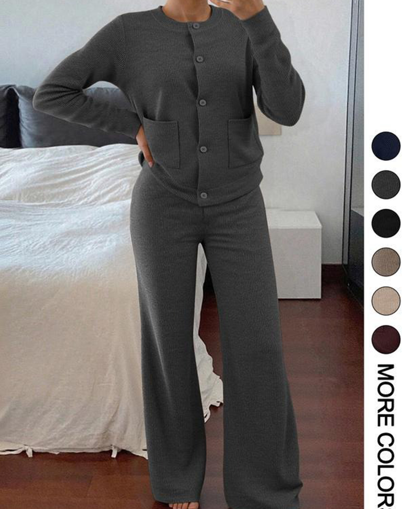 Modern Leisure Ensemble Set