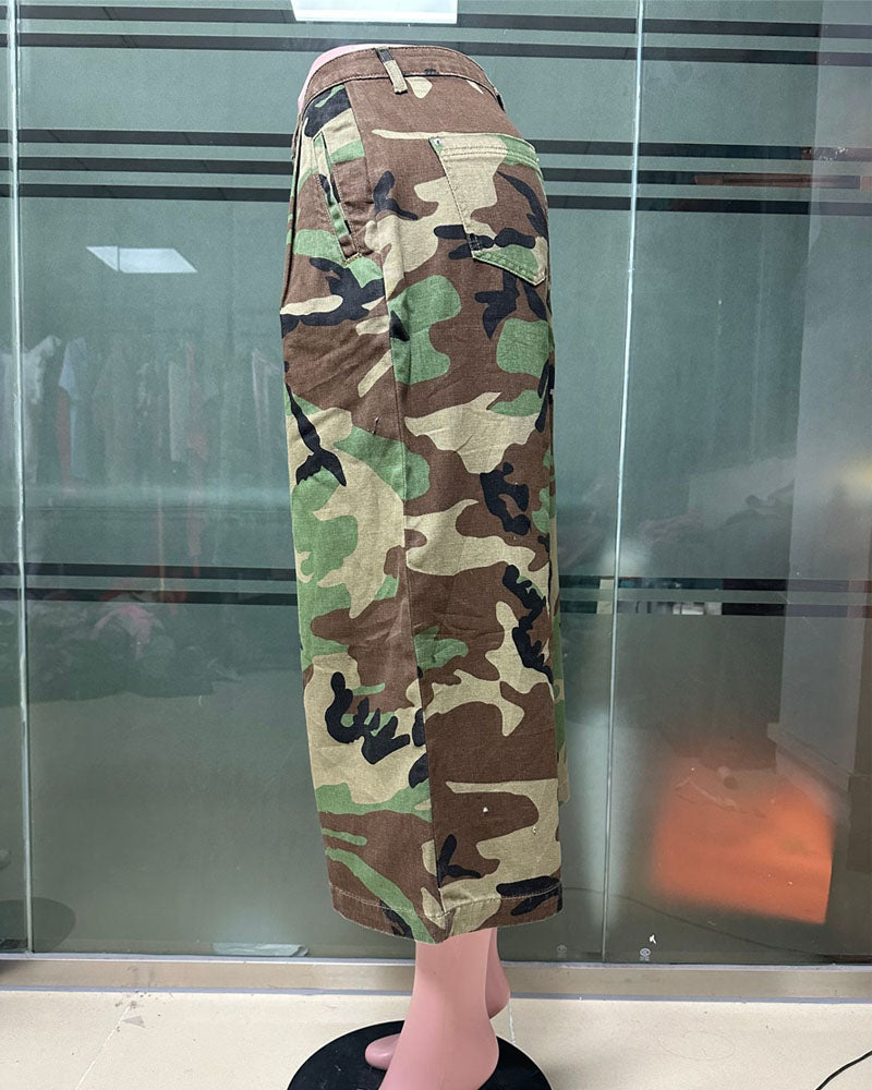 Camo Wide-Leg Capris