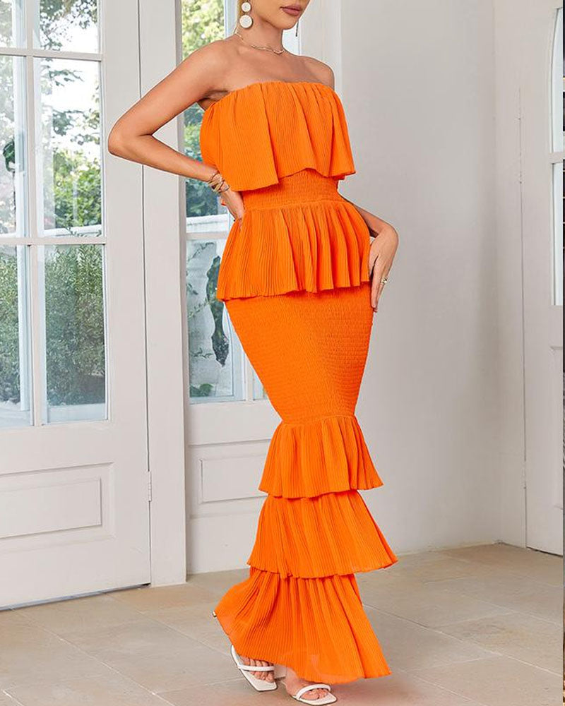Elegance In Line Dress