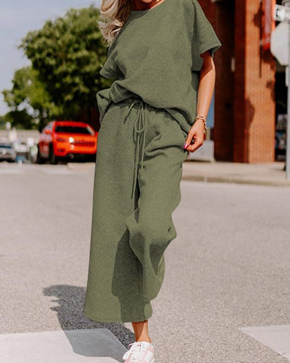 Textured Loose Fit Pants Set
